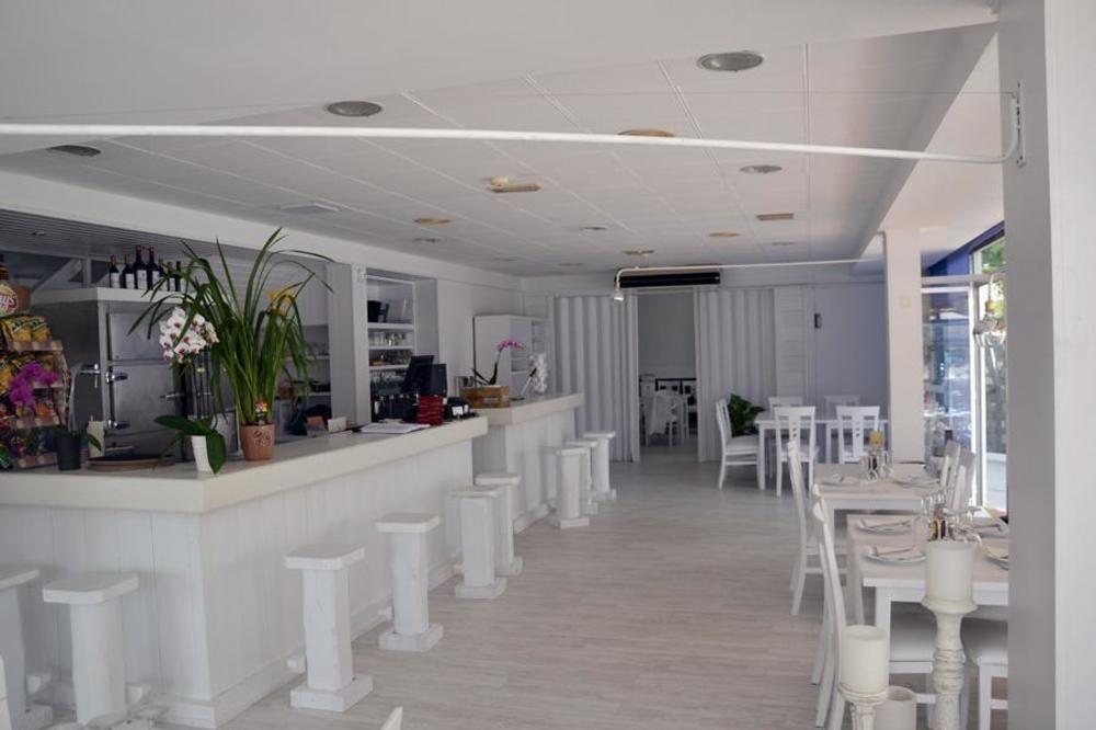 Solvi Hotel - Adults Only Vilanova i la Geltru Exterior photo