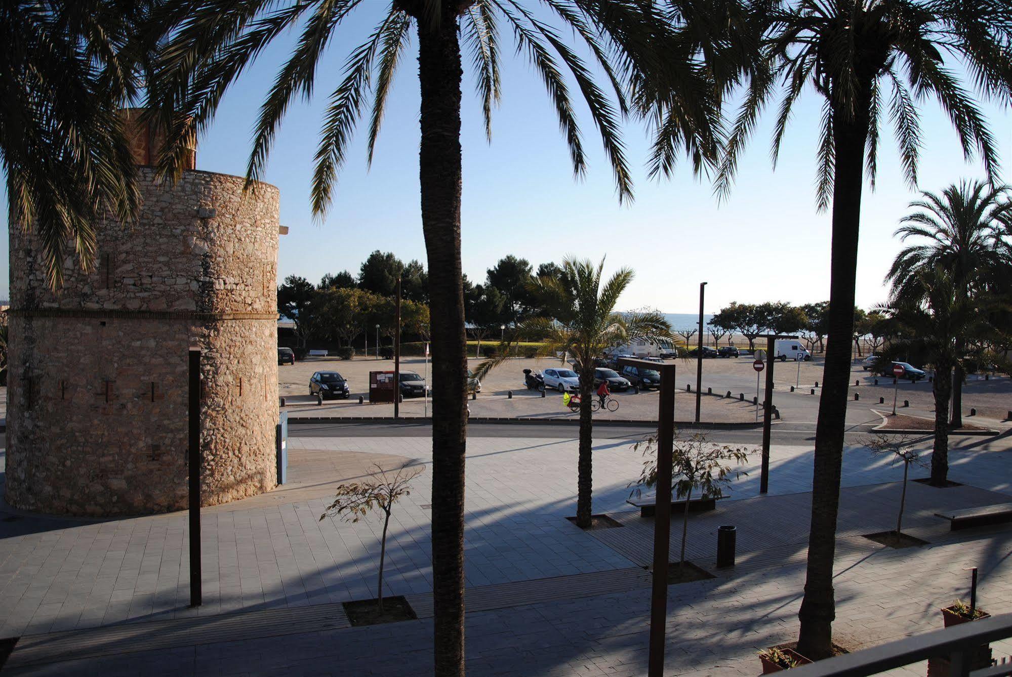 Solvi Hotel - Adults Only Vilanova i la Geltru Exterior photo