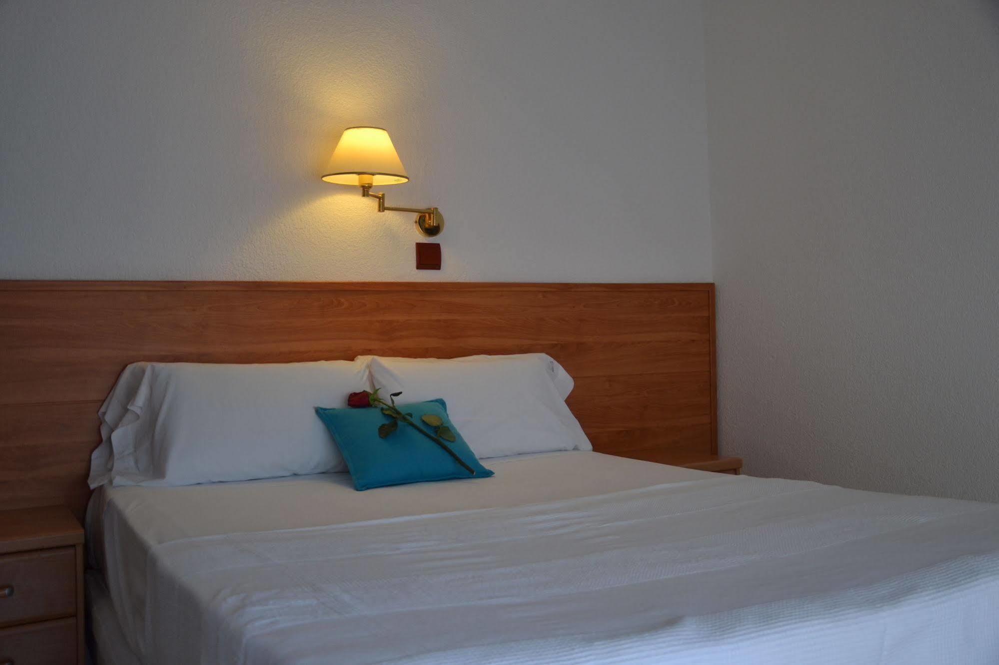 Solvi Hotel - Adults Only Vilanova i la Geltru Exterior photo